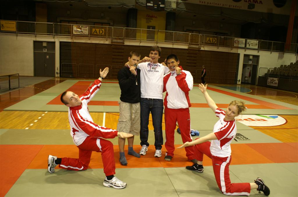 Robirajgopen09 1 (large)