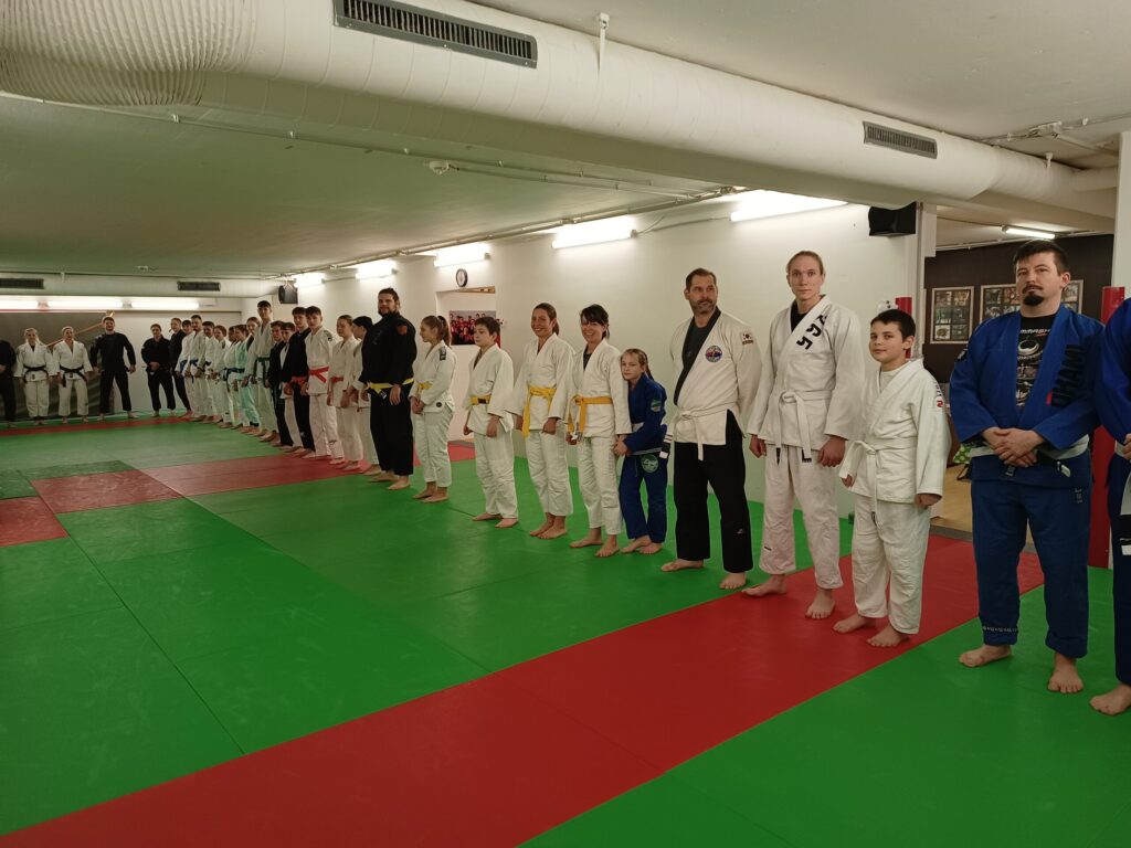 Img 20221230 180257742 scaled